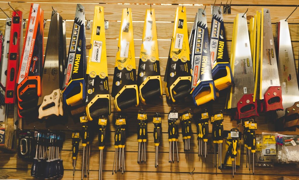 tools, work tools, workshop-4128591.jpg